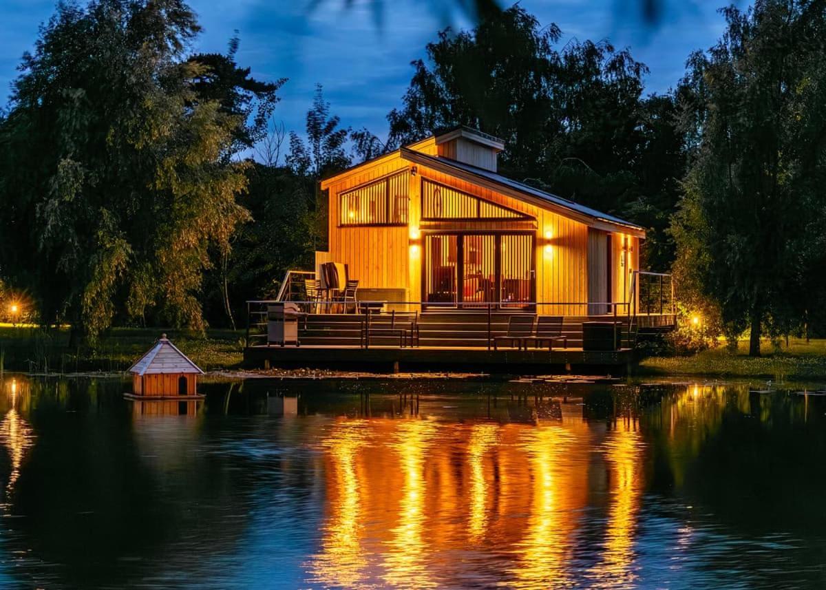 Woad Mill Lakeside Lodges Boston Zewnętrze zdjęcie